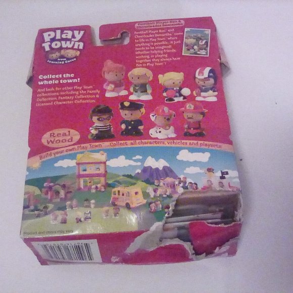 Play Town Football Player Ben and Cheerleader Samantha Doll Figures - Picture 2 of 2